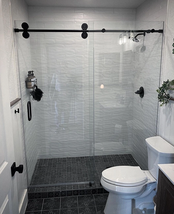 Shower Glass Installation